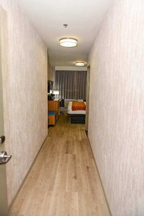 Days Inn By Wyndham Bronx Nyc Нью-Йорк Екстер'єр фото