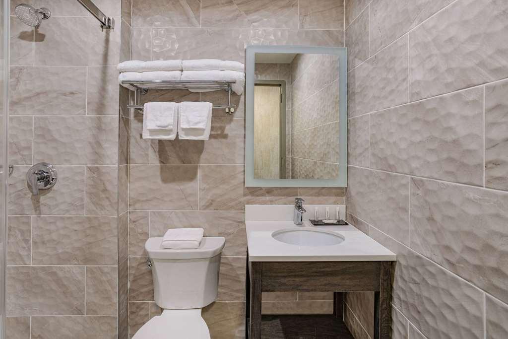 Days Inn By Wyndham Bronx Nyc Нью-Йорк Екстер'єр фото