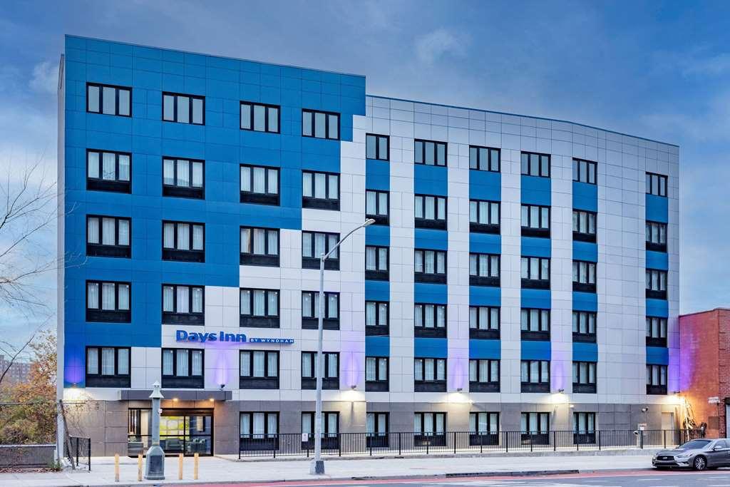 Days Inn By Wyndham Bronx Nyc Нью-Йорк Екстер'єр фото